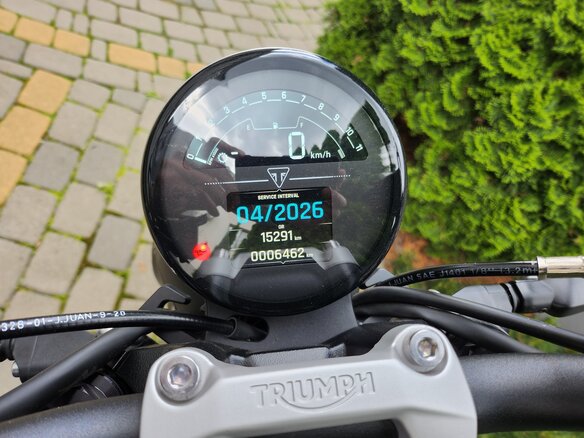 2021 Triumph Trident 660, чёрный, 790000 рублей - вид 13