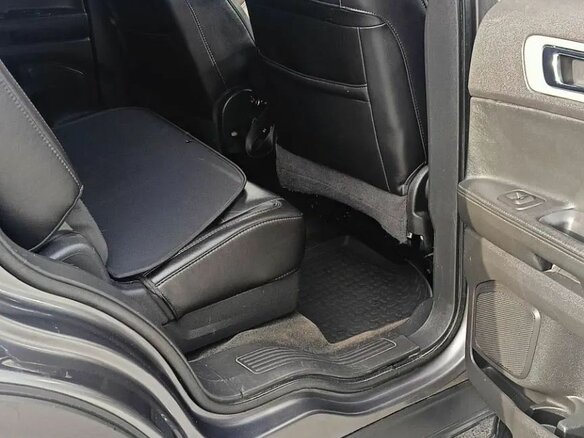 2012 Ford Explorer V, серый, 1950000 рублей - вид 15