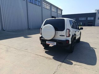 2024 Lada (ВАЗ) Niva Travel I, белый, 1056000 рублей, вид 4