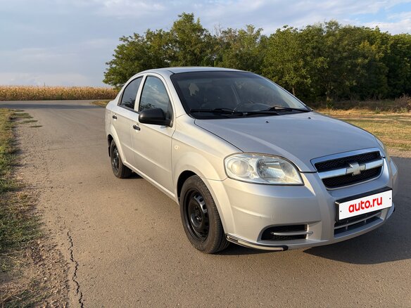 2008 Chevrolet Aveo I Рестайлинг, серебристый, 415000 рублей - вид 2