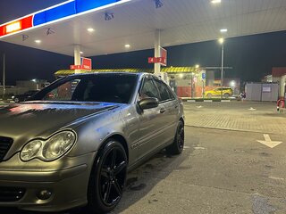 2000 Mercedes-Benz C-Класс 320 II (W203), серебристый, 530000 рублей, вид 4