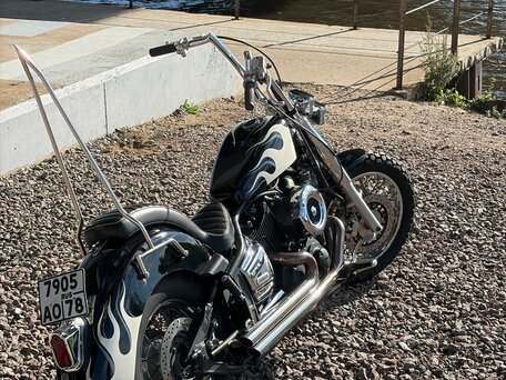 2006 Yamaha XVS1100, чёрный, 499000 рублей, вид 2