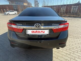 2013 Toyota Camry VII (XV50), чёрный, 1700000 рублей, вид 2