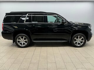 2016 Chevrolet Tahoe IV, чёрный, 3090000 рублей, вид 5