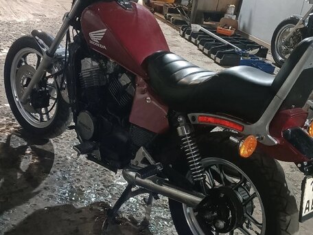1983 Honda VT 500, красный, 280000 рублей, вид 3