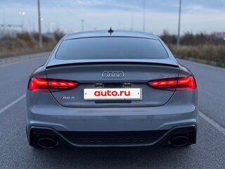 2022 Audi RS 5 II (F5) Рестайлинг, серый, 7850000 рублей, вид 4