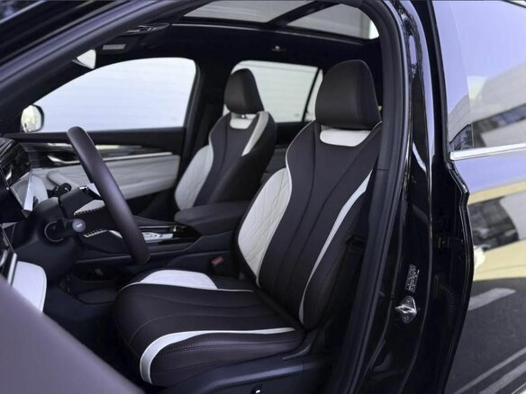 2024 Geely Monjaro I, чёрный, 3350000 рублей - вид 15