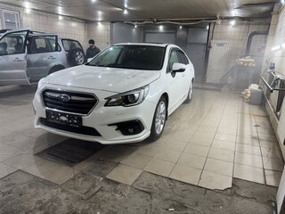 2018 Subaru Legacy VI Рестайлинг, белый, 2000000 рублей, вид 1