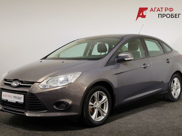 2014 Ford Focus III, серый