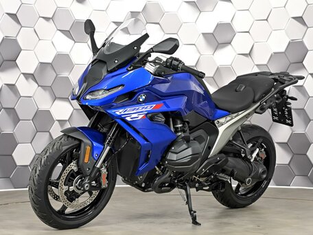 2025 BMW R 1300 RS, синий, 2499000 рублей, вид 2