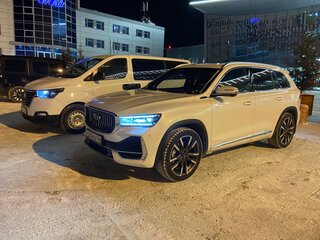 2023 Geely Monjaro (Xingyue L) I, белый, 3350000 рублей, вид 1