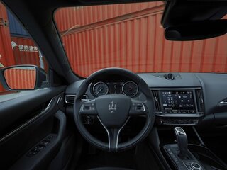 2021 Maserati Levante S I Рестайлинг, зелёный, 5950000 рублей, вид 4