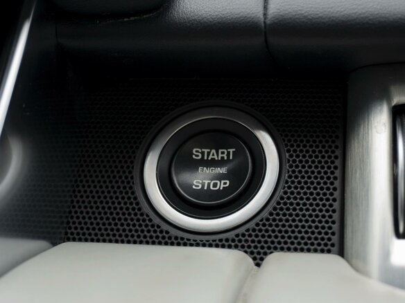 2014 Land Rover Range Rover IV, чёрный - вид 13