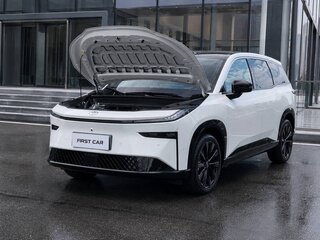 2026 Toyota bZ3X 67.9 kWh, белый, 3189000 рублей, вид 3