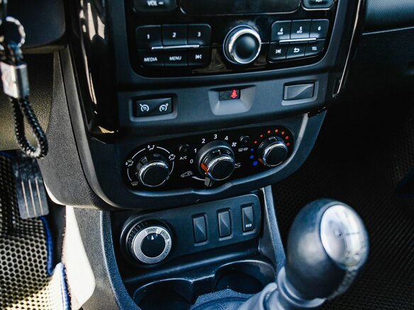 2018 Renault Duster I Рестайлинг, белый, 1600000 рублей - вид 19