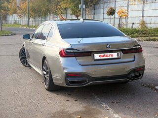 2021 BMW 7 серии 730d xDrive VI (G11/G12) Рестайлинг, серый, 6100000 рублей, вид 4