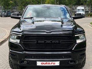 2018 Ram 1500 Crew Cab V, чёрный, 5800000 рублей, вид 4