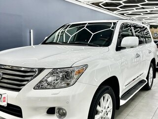 2008 Lexus LX 570 III, белый, 3890000 рублей, вид 2