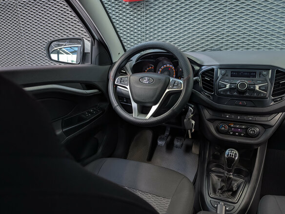 2019 Lada (ВАЗ) Vesta I, белый, 850000 рублей - вид 12