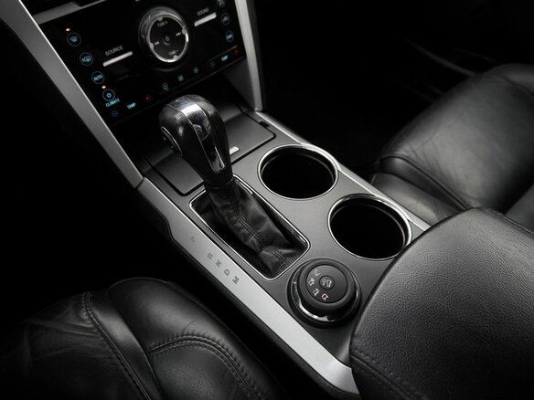 2013 Ford Explorer V, белый - вид 10