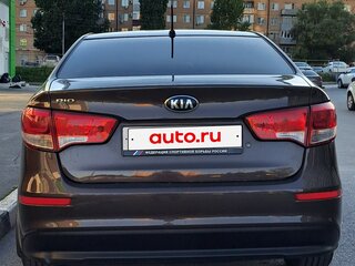 2016 Kia Rio III Рестайлинг, коричневый, 1165000 рублей, вид 4
