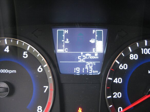 2014 Hyundai Solaris I Рестайлинг, серый, 1130000 рублей - вид 18