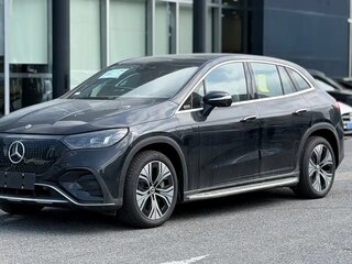 2024 Mercedes-Benz EQE 500, чёрный, 7020762 рублей, вид 2