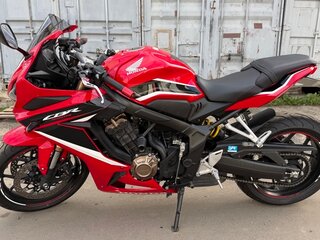 2021 Honda CBR 650R, красный, 899000 рублей, вид 2