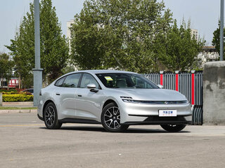 2026 Changan Qiyuan A06 28.39 kWh, серый, 2600000 рублей, вид 1