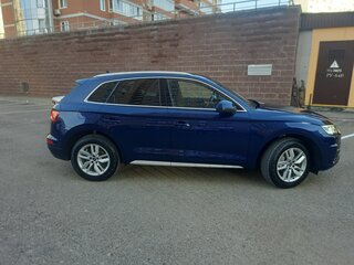 2017 Audi Q5 II (FY), синий, 3090000 рублей, вид 4