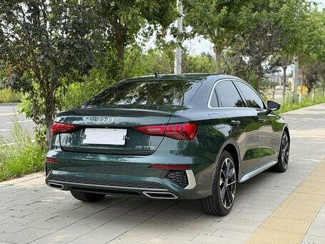 2023 Audi A3 35 TFSI Long IV (8Y), зелёный, 2400000 рублей, вид 4