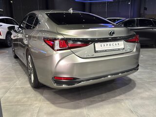 2021 Lexus ES 250 VII, серый, 3938000 рублей, вид 3