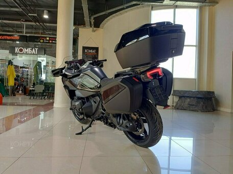2025 BMW R 1300 RT, чёрный, 4000000 рублей, вид 3