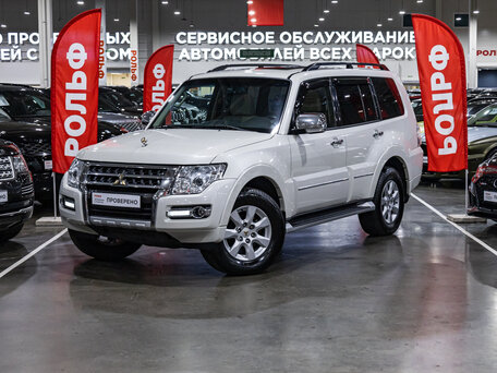 2021 Mitsubishi Pajero IV Рестайлинг 2, белый, 3959703 рублей, вид 1