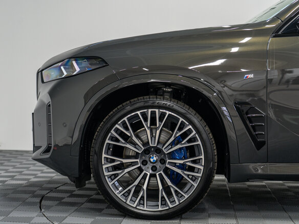 2026 BMW X5 30d IV (G05/G18) Рестайлинг, серый, 15850000 рублей - вид 2