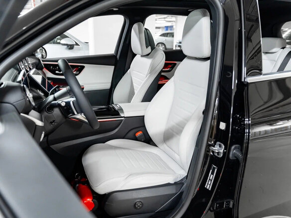 2025 Mercedes-Benz GLC 300 II (X254), чёрный, 9135000 рублей - вид 10