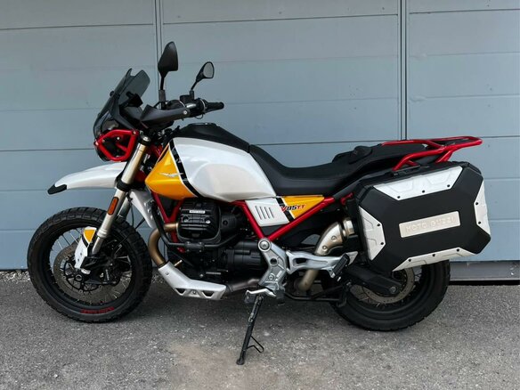 2019 Moto Guzzi V85 TT, белый, 695000 рублей