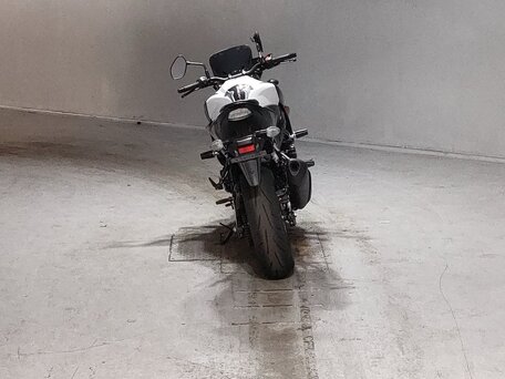 2020 Suzuki GSX 750, чёрный, 670000 рублей, вид 4