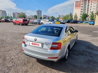 2014 Skoda Octavia III (A7), серый, 690000 рублей, вид 2