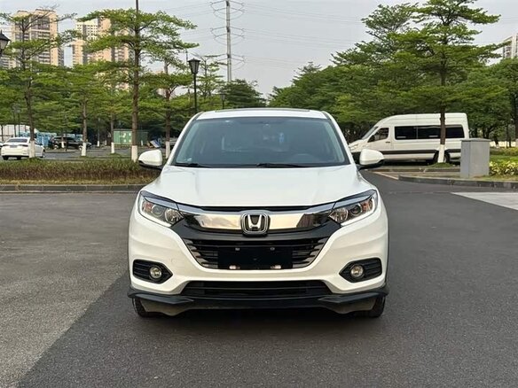 2022 Honda Vezel I Рестайлинг, белый, 1466700 рублей - вид 12