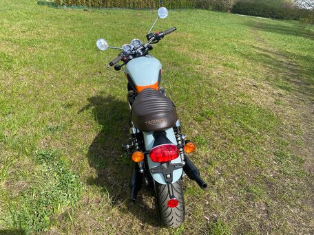 2023 Triumph Bonneville T100, голубой, 1250000 рублей, вид 3