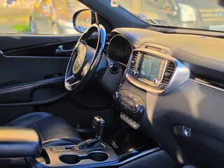 2017 Kia Sorento III Prime Рестайлинг, чёрный, 2700000 рублей, вид 5