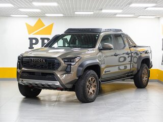 Toyota Tacoma IV