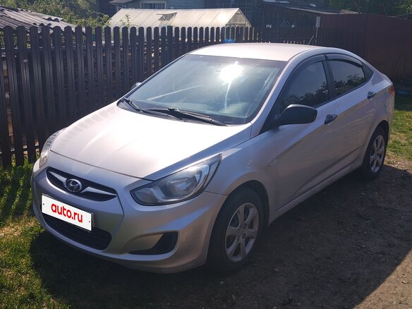 2011 Hyundai Solaris I, серый, 500000 рублей - вид 1