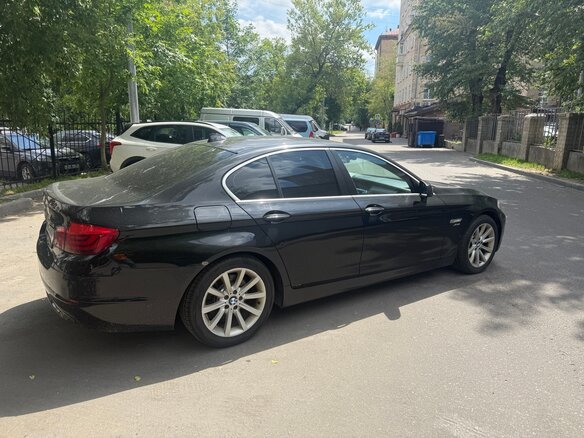 2012 BMW 5 серии 530d xDrive VI (F10/F11/F07), чёрный, 2100000 рублей - вид 2