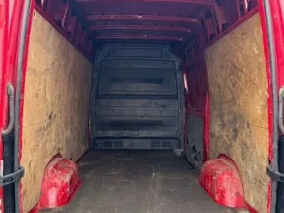 2014 Mercedes-Benz Sprinter, красный, 1700000 рублей - вид 6