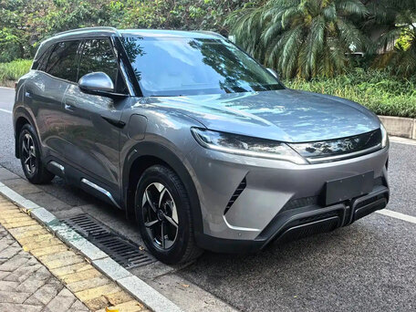 2025 BYD Yuan Up 45.12 kWh, серый, 2040000 рублей, вид 2