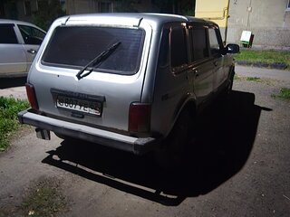 2010 Lada (ВАЗ) 2131 (4x4) Рысь I, серебристый, 380000 рублей, вид 2