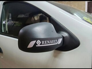 2017 Renault Logan II, белый, 520000 рублей, вид 2