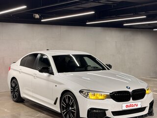 2019 BMW 5 серии 520i VII (G30/G31/G38), белый, 2700000 рублей, вид 3